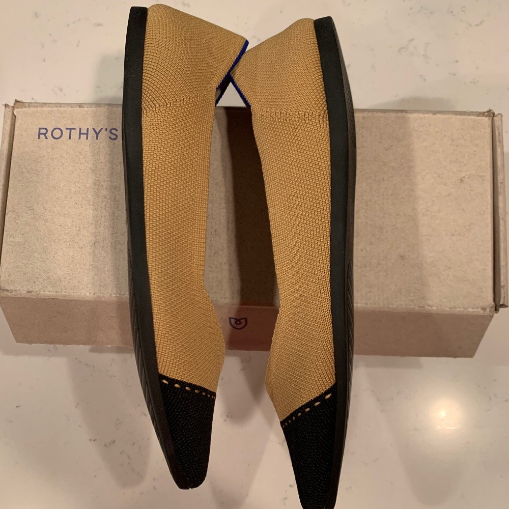 Rothy’s Women’s Point Camel Captoe Size 7.5 NWT - Picture 5 of 8